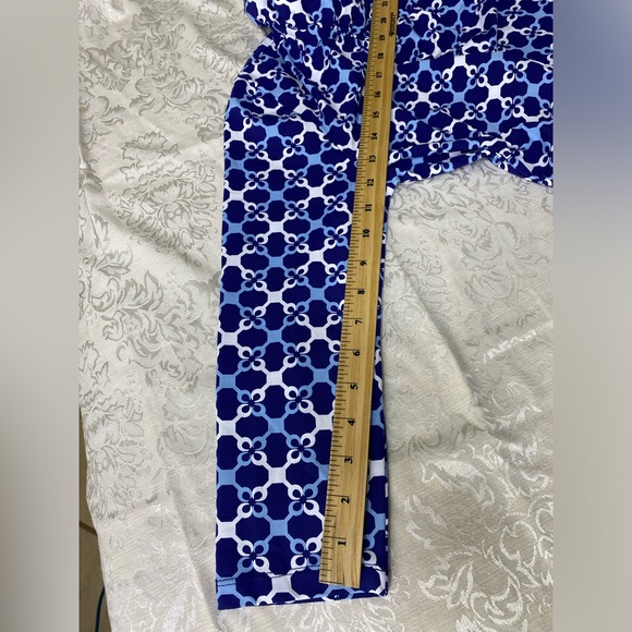 J.Mclaughlin tops - Picture 3 of 4